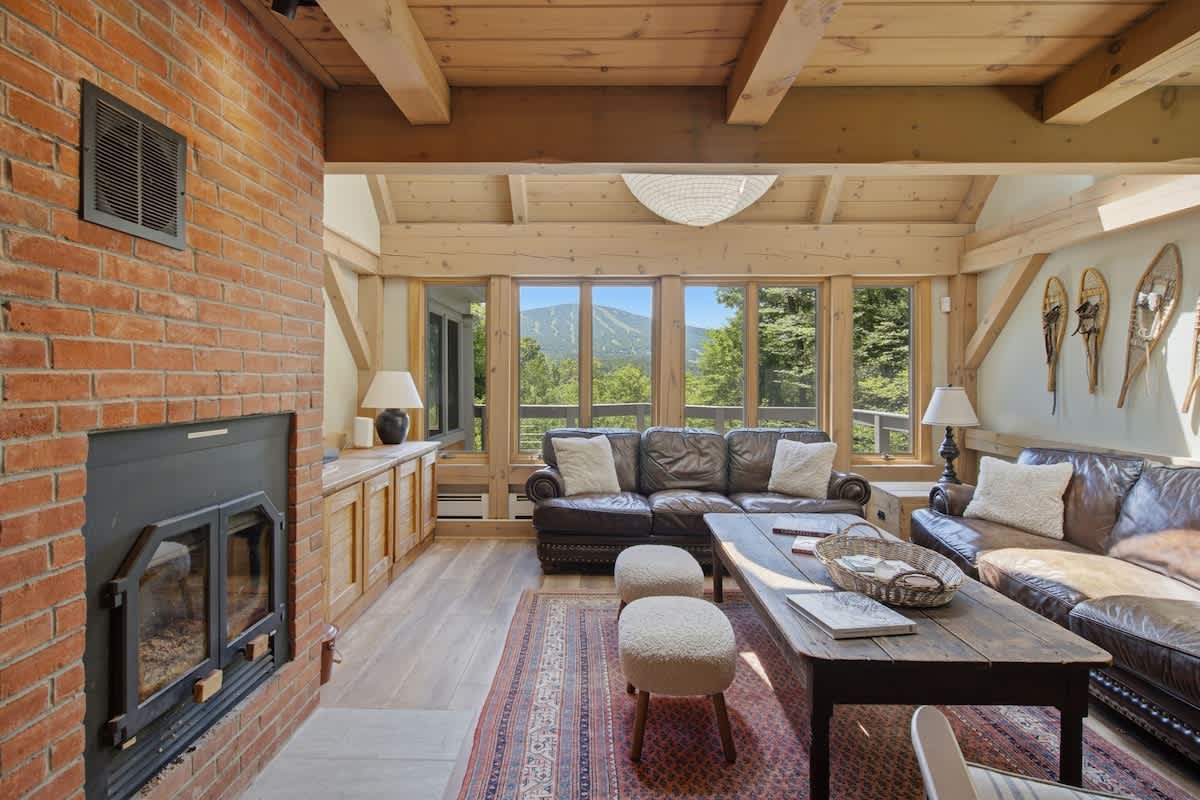 Round Hill Retreat Epic Stratton Views w Hot Tub | Photo 2