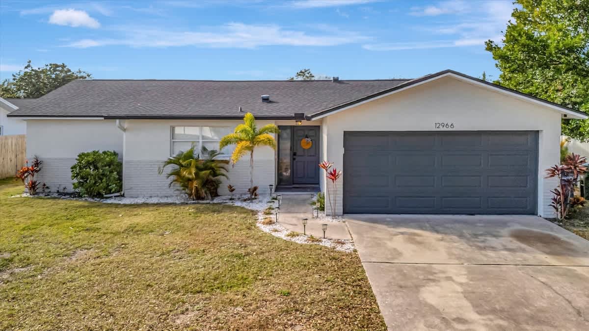 Pet-Friendly 3BR Pool Sanctuary w/ BBQ & Lounge 5