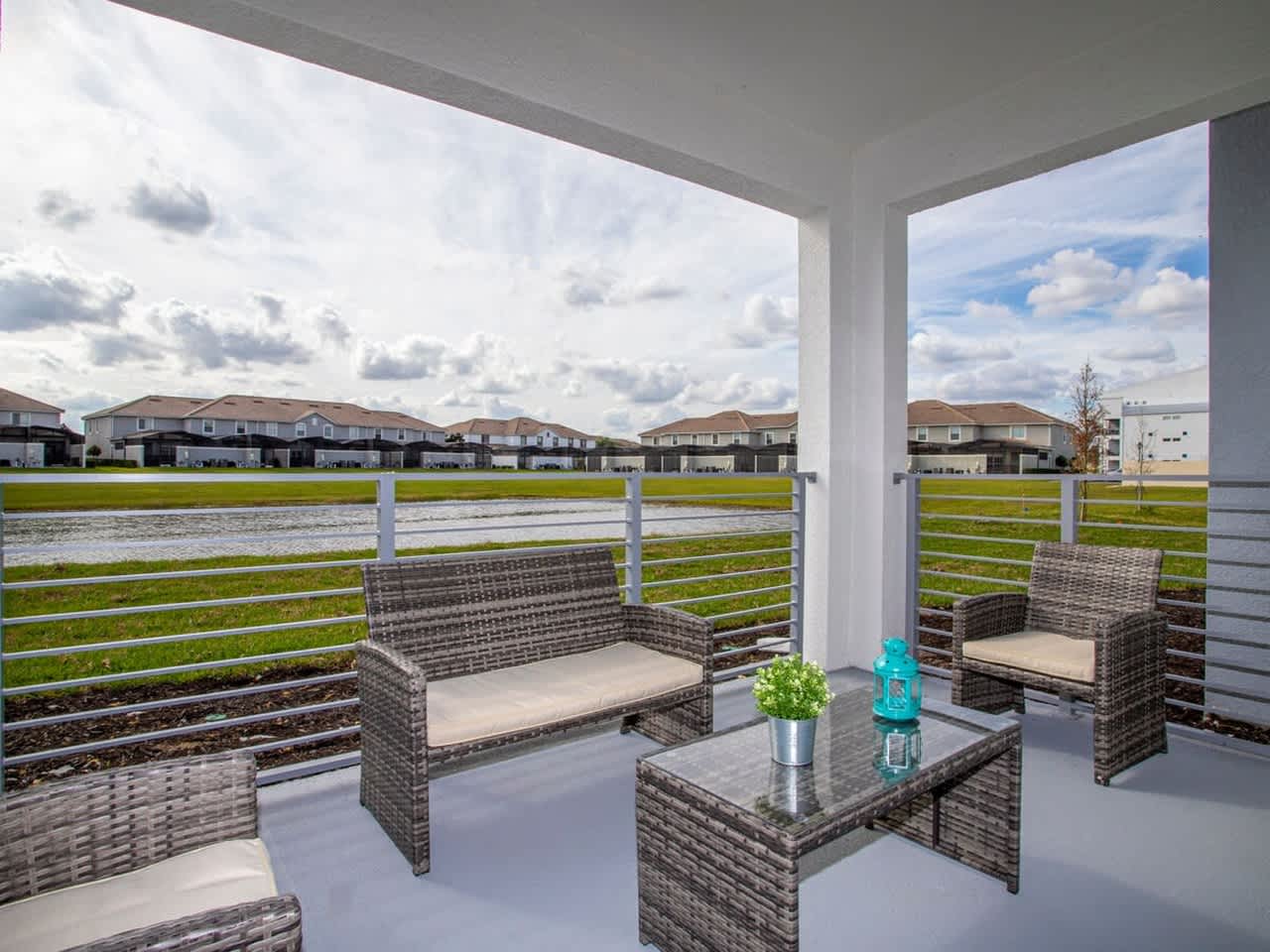Marvelous 2Bd Apt Near Disney Storey Lake 106 3121 — Kissimmee, FL — vacation rental