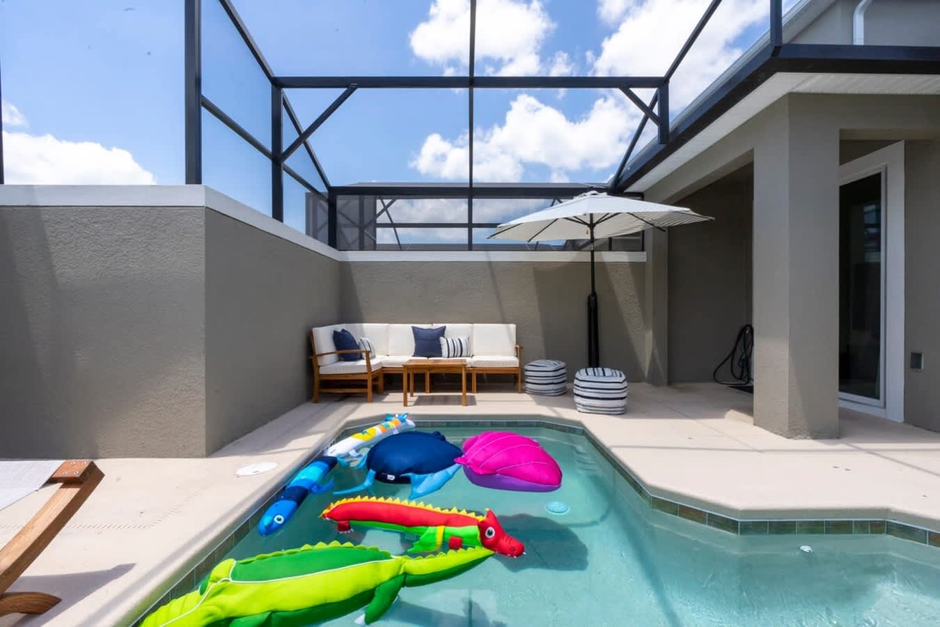 Spacious 5Bd w/ Pool at Storey Lake Resort 2905 — Kissimmee, FL — vacation rental
