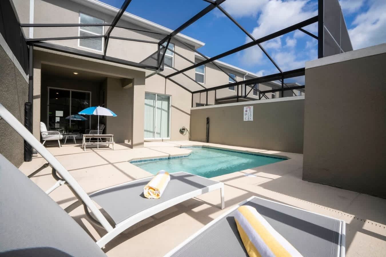 Gorgeous 4 Bd w/ Pool @ Storey Lake Resort 2653 — Kissimmee, FL — vacation rental