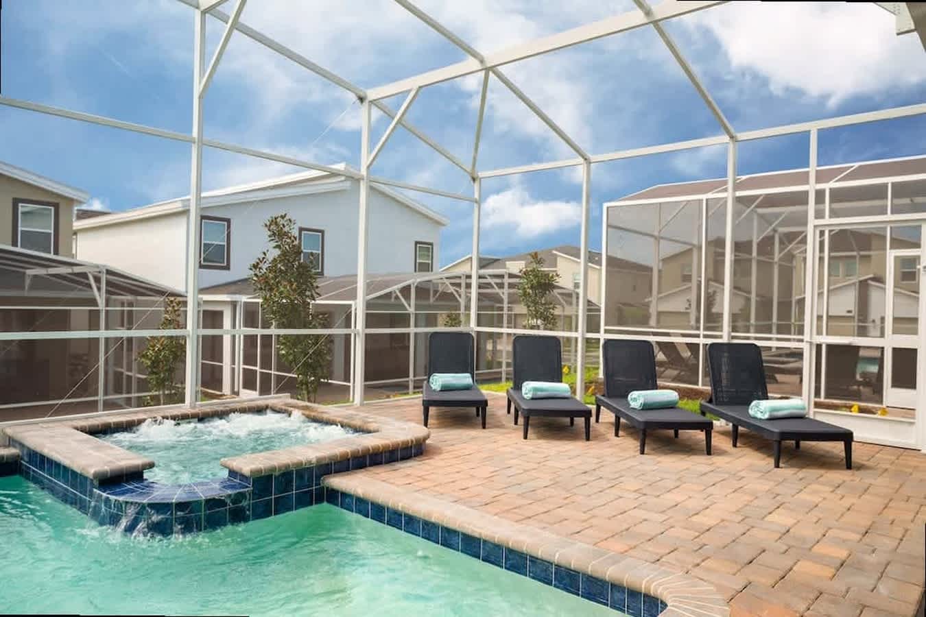 Spacious 7Bd w Pool Spa and Game Room Near Disney — Kissimmee, FL — vacation rental