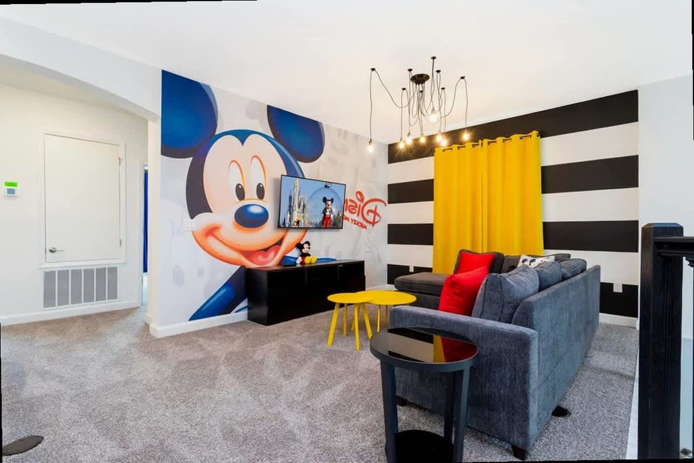 Luxury 5Bd Villa w Pool Game Room Mins to Disney  — Kissimmee, FL — vacation rental