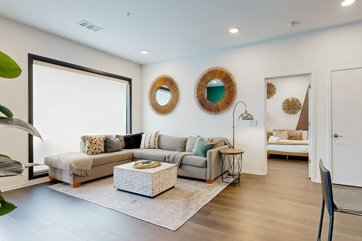 Eco-Friendly Condo with Shared Seasonal Pool, Balcony, and Free WiFi — Nashville, TN — vacation rental