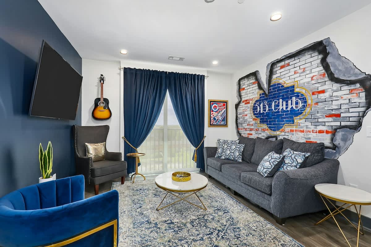 Muse | Rockstar downtown condo with private balcony, central AC & gym — Nashville, TN — vacation rental