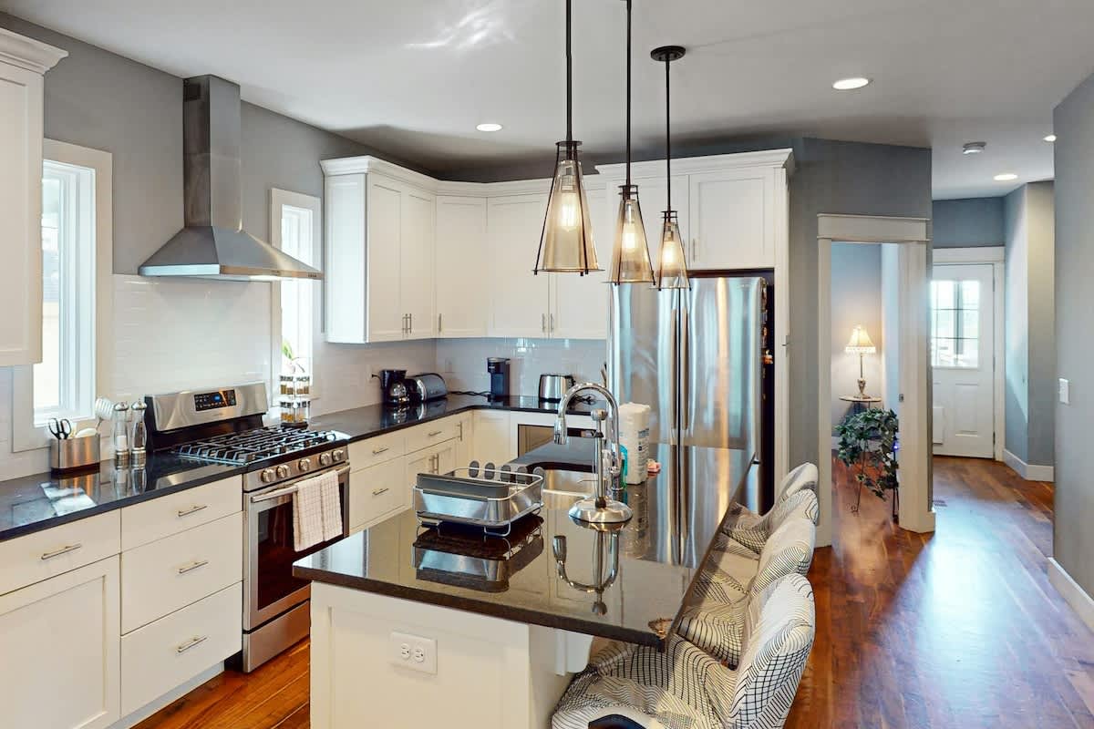 Modern 3BR Townhome with private balconies near Downtown Nashville — Nashville, TN — vacation rental