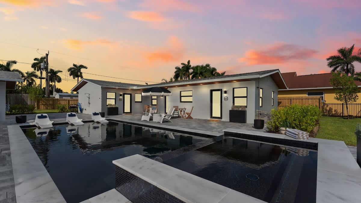 Naples Boutique Stays — Naples, FL — vacation rental