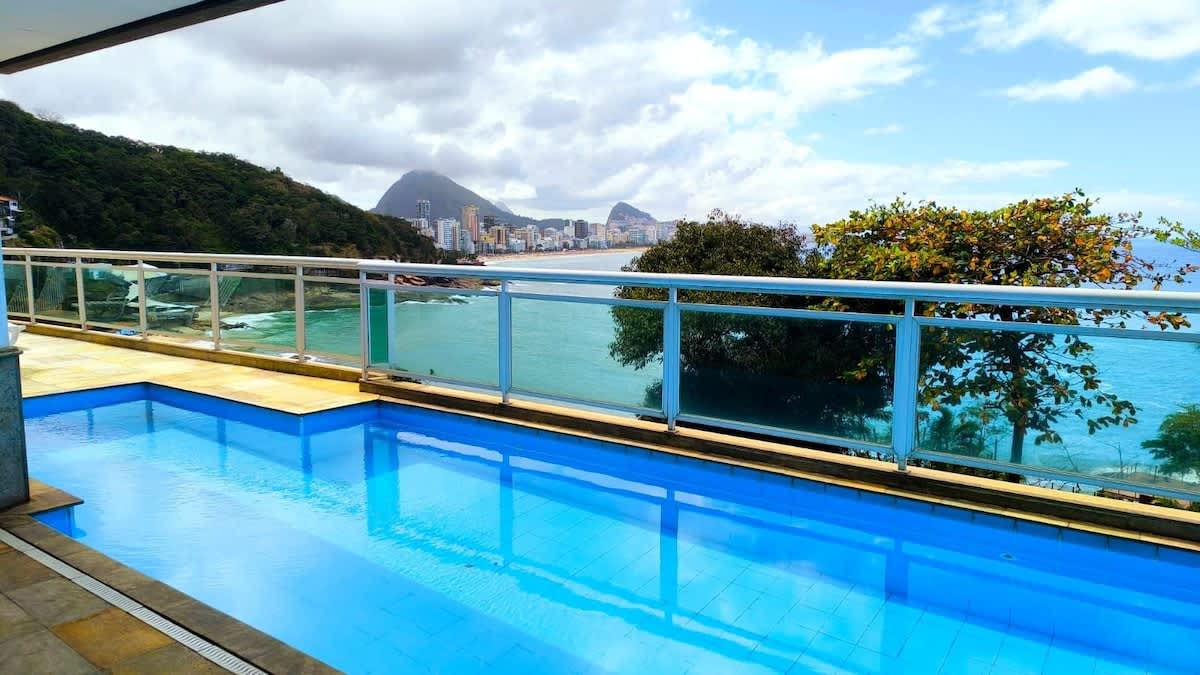 ADV014 Vidigal Beach Apartment for 4 people