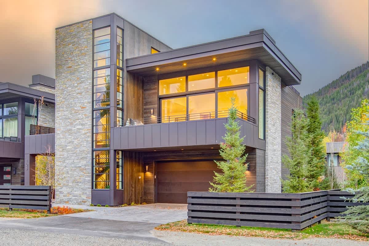 Abode at River Run