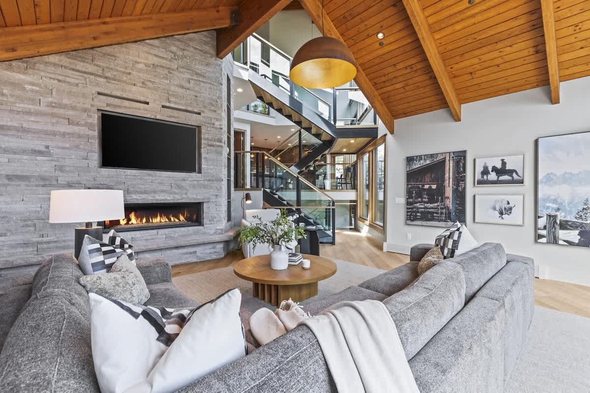 Abode at Pinnacle