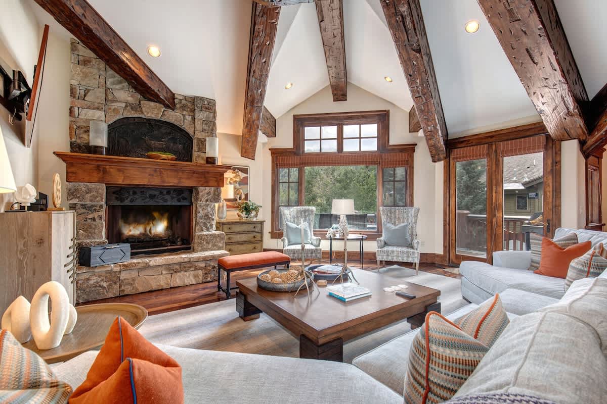 Abode at the Inn