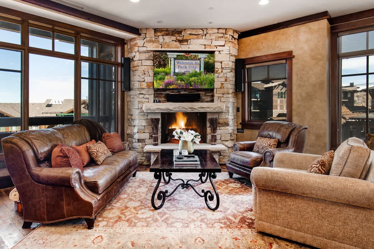 Abode at Silver Summit