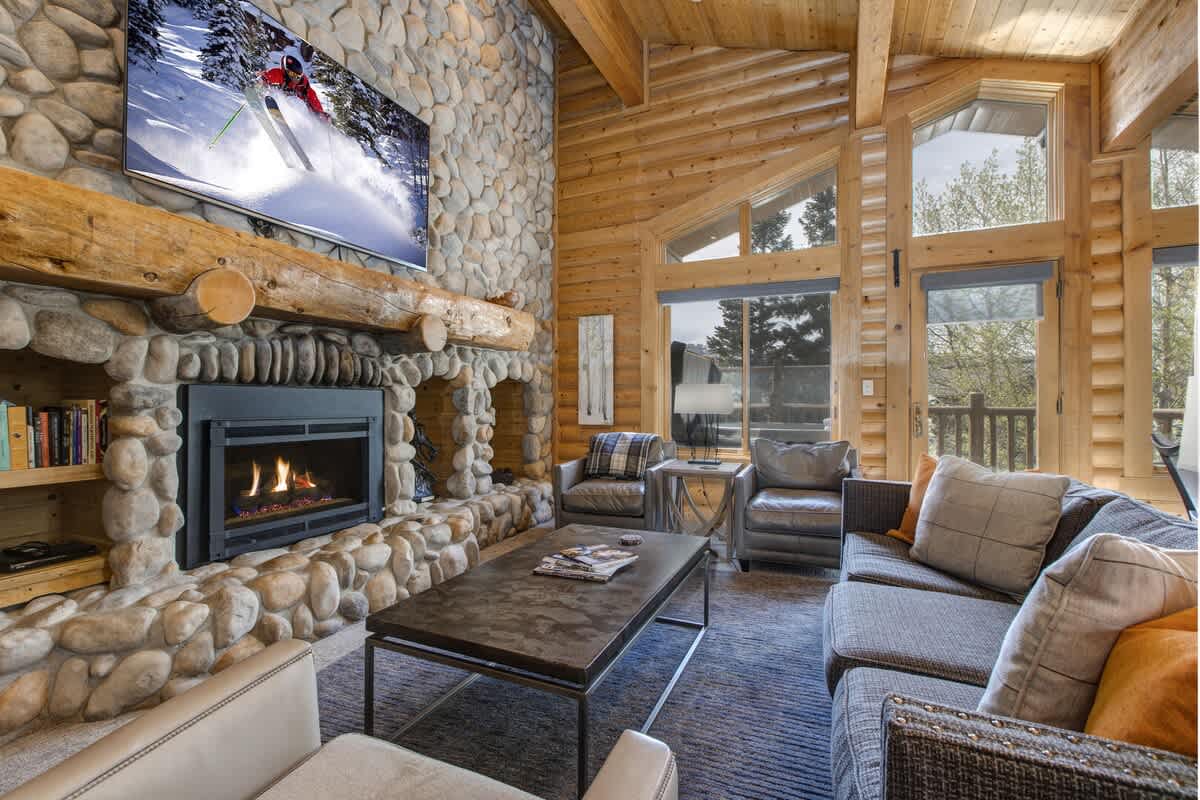 Abode at Black Bear 431