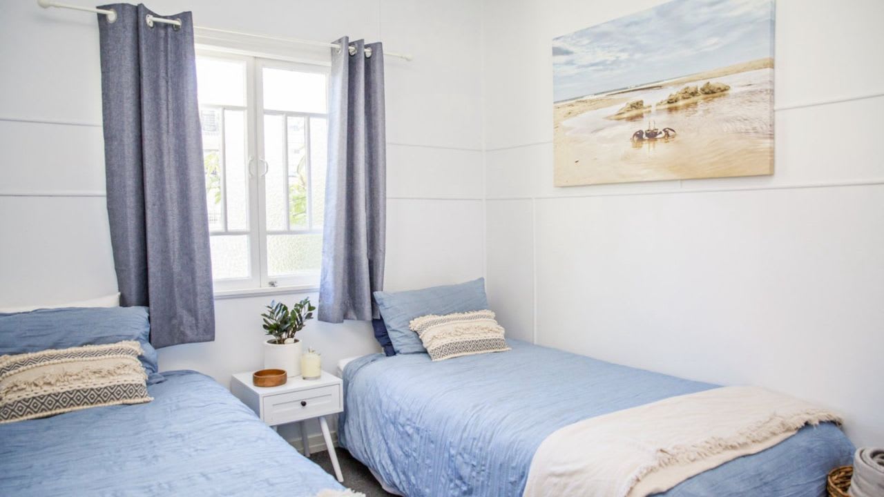 Blue Beach House Pet Friendly Near Kings Beach