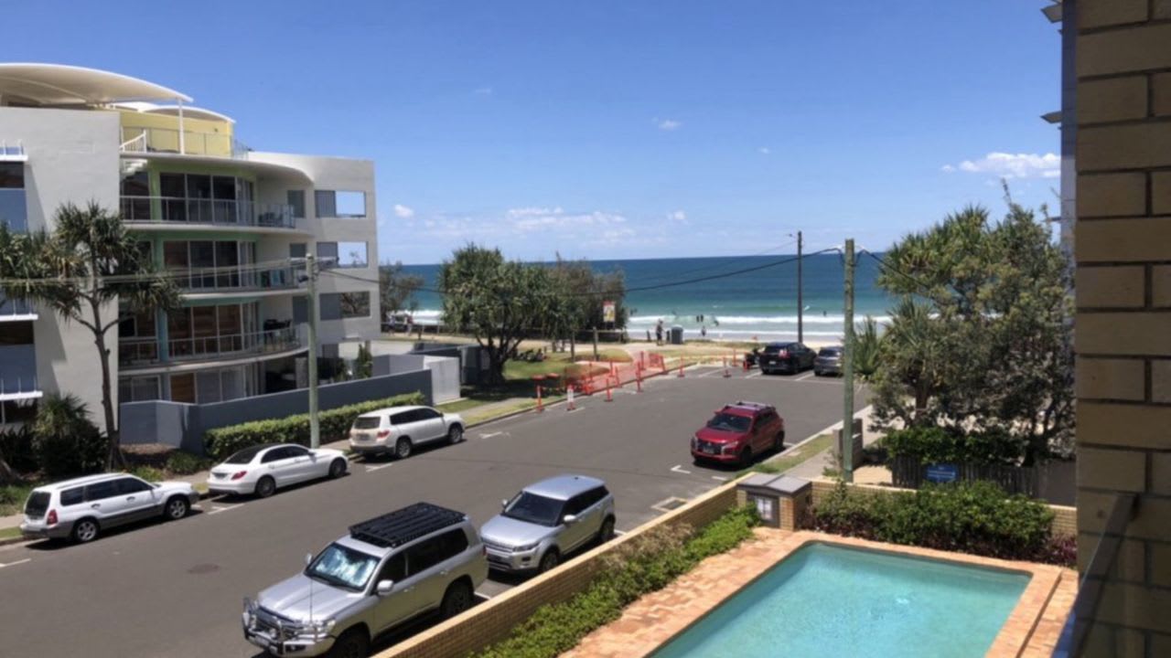 Dulkara 9 Near Kings Beach & Cafés Plus Pool & BBQ