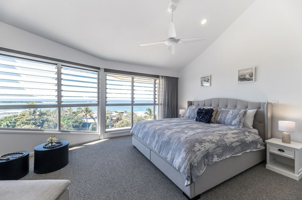 10 Andari Sunshine Beach Beachside Luxury Home