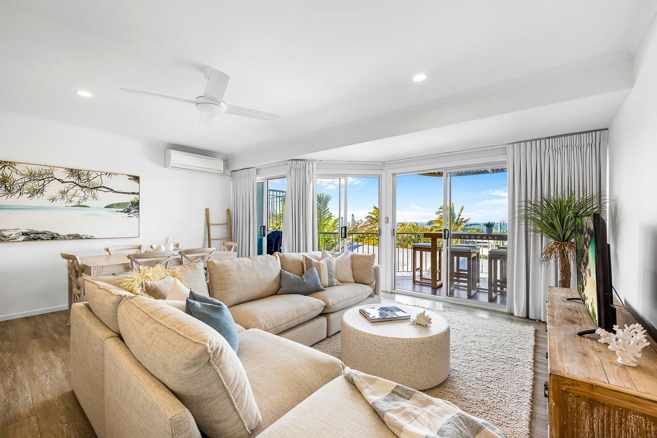 8 Andari Sunshine Luxury 1min to Beach