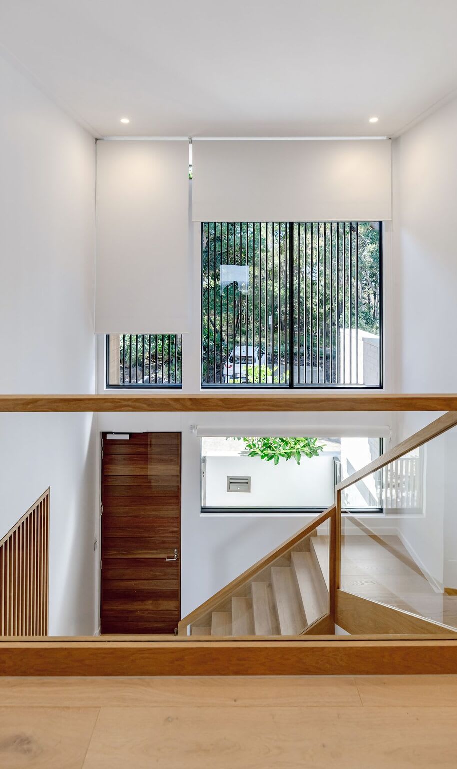 The Hamptons Lake House Noosa Heads Luxury House
