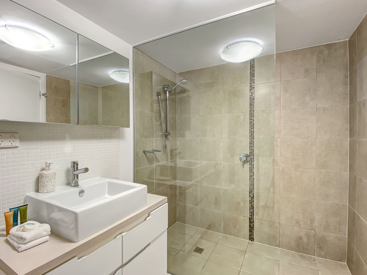 1 Bright Point Apartment 1407