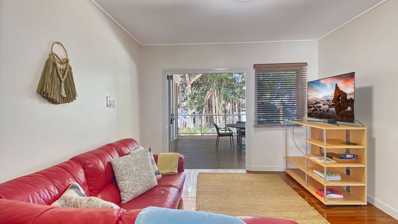 Picnic Bay Apt 3