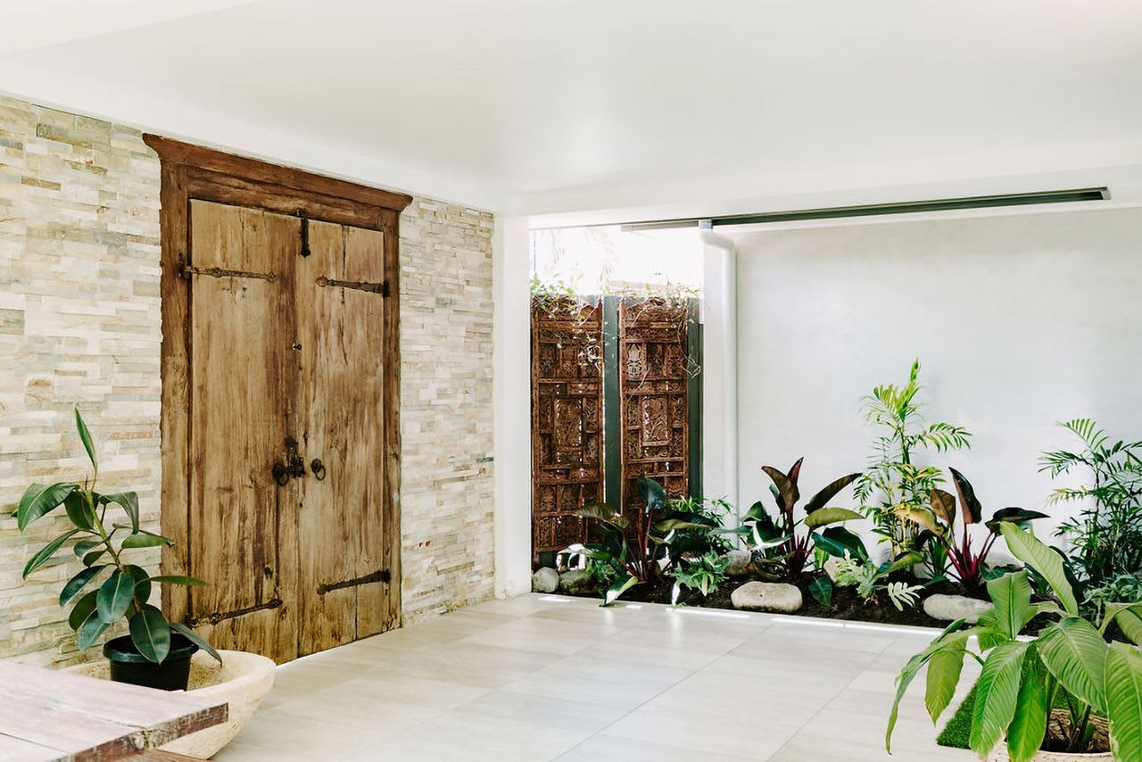 Florence – 6 Caribbean Court