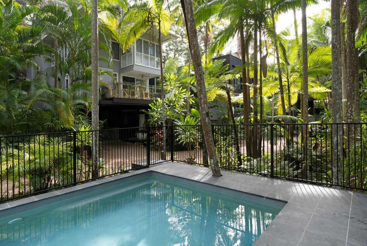 Luna – Elegant 3-Bedroom Coastal-Inspired Villa