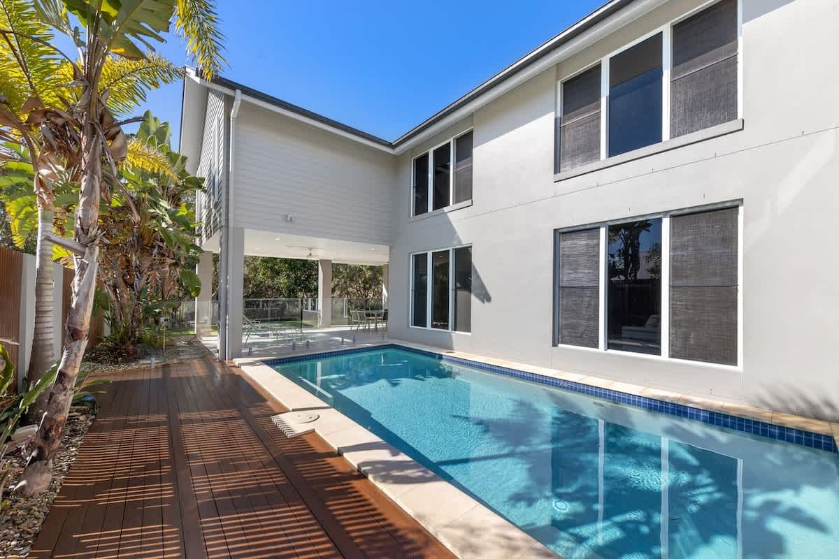 Sand & Sea Beach House H