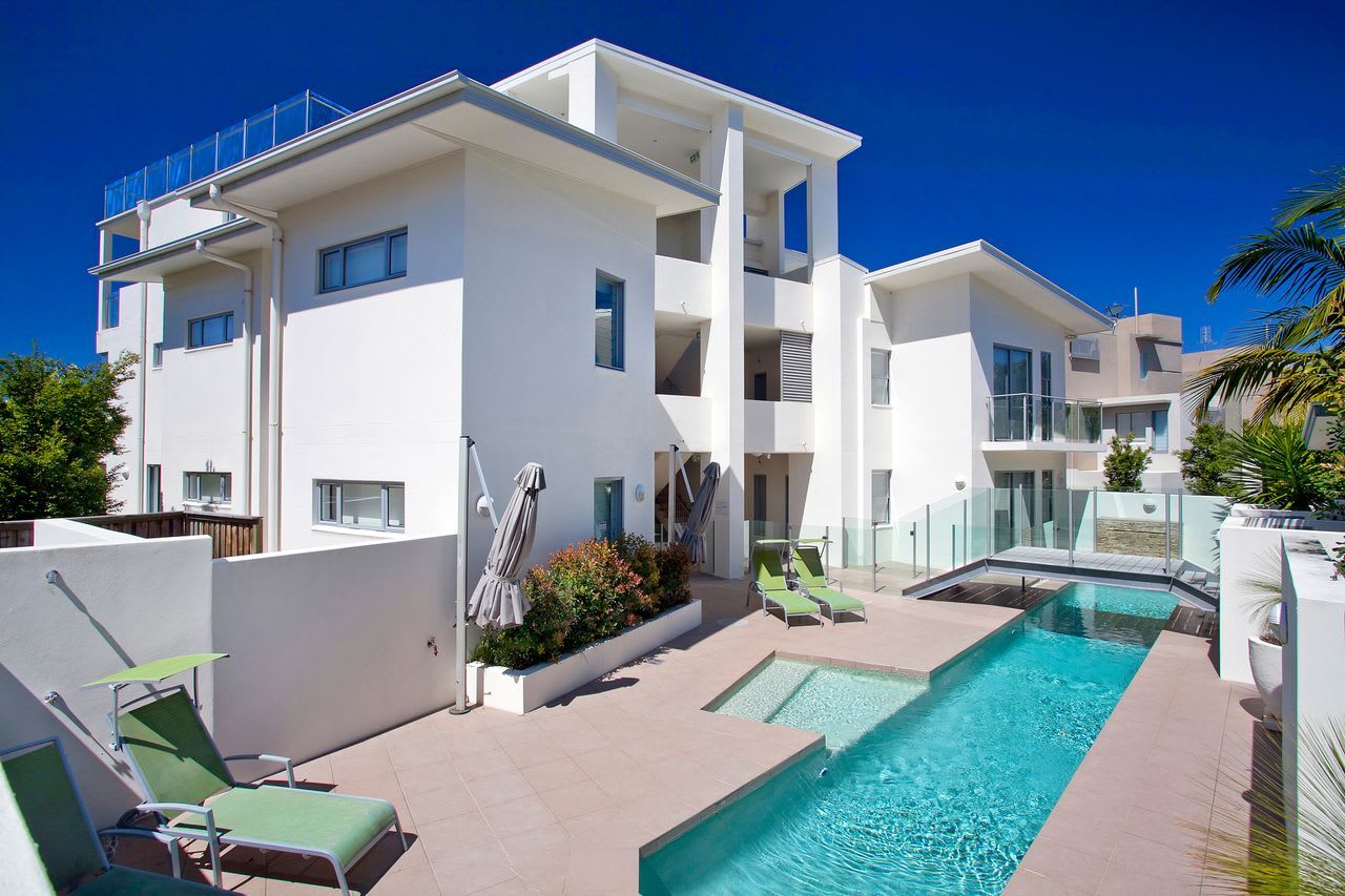 Alpha On Elanda – Sunshine Beach Haven