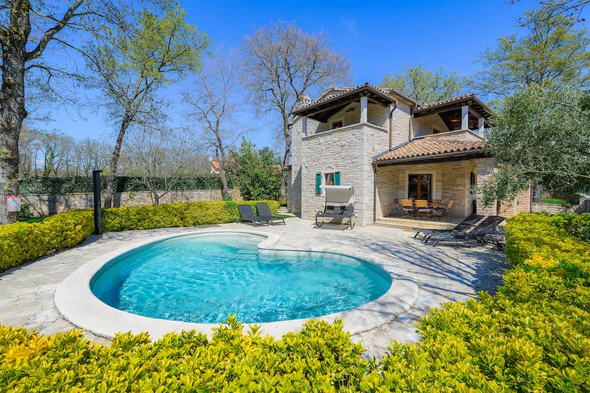 Villa Elaya with private pool in Tinjan, Istria property photo 1