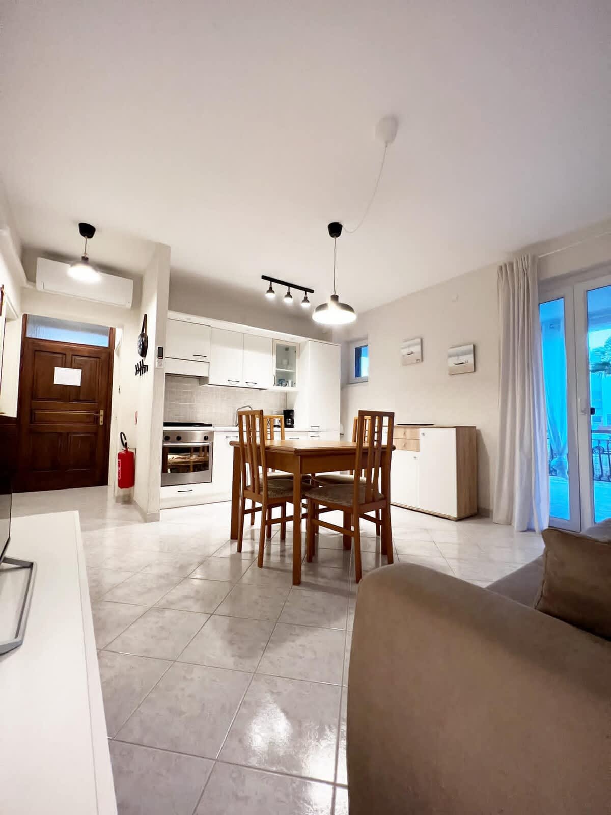 Apartment Iris property photo 2