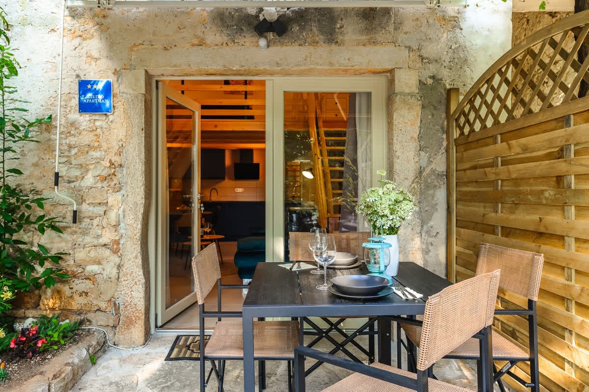 Stella Marina Deluxe Apartment property photo 3