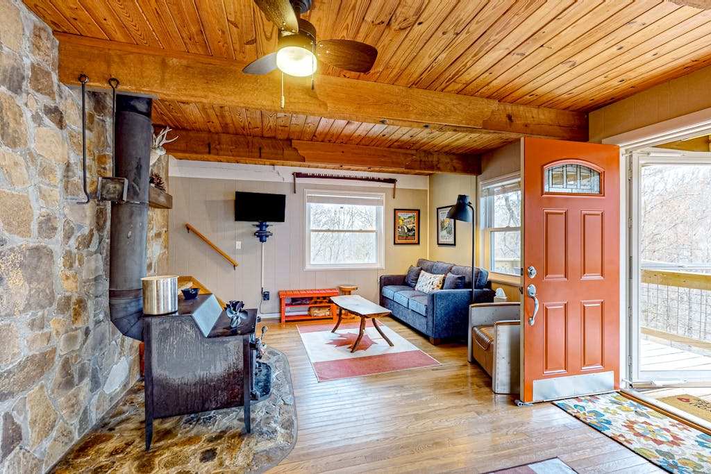 Bryson Chalet 