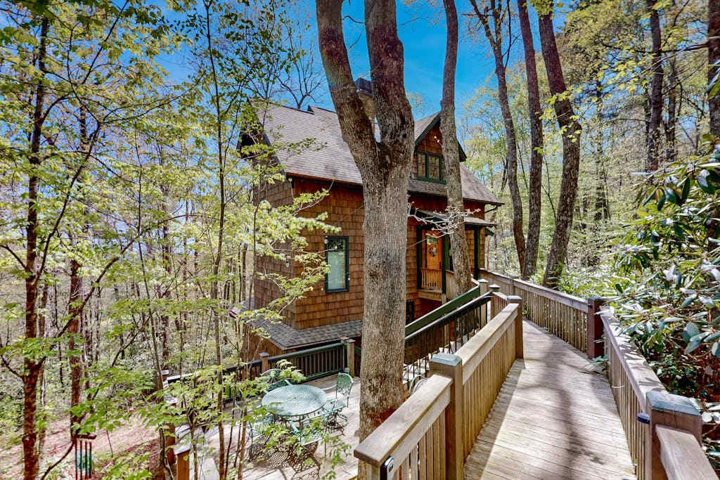 Chic Highlands Cabin 