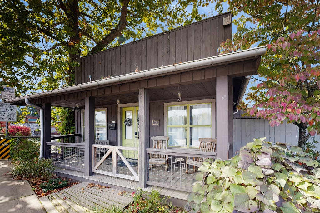 Sassafras Cottage 