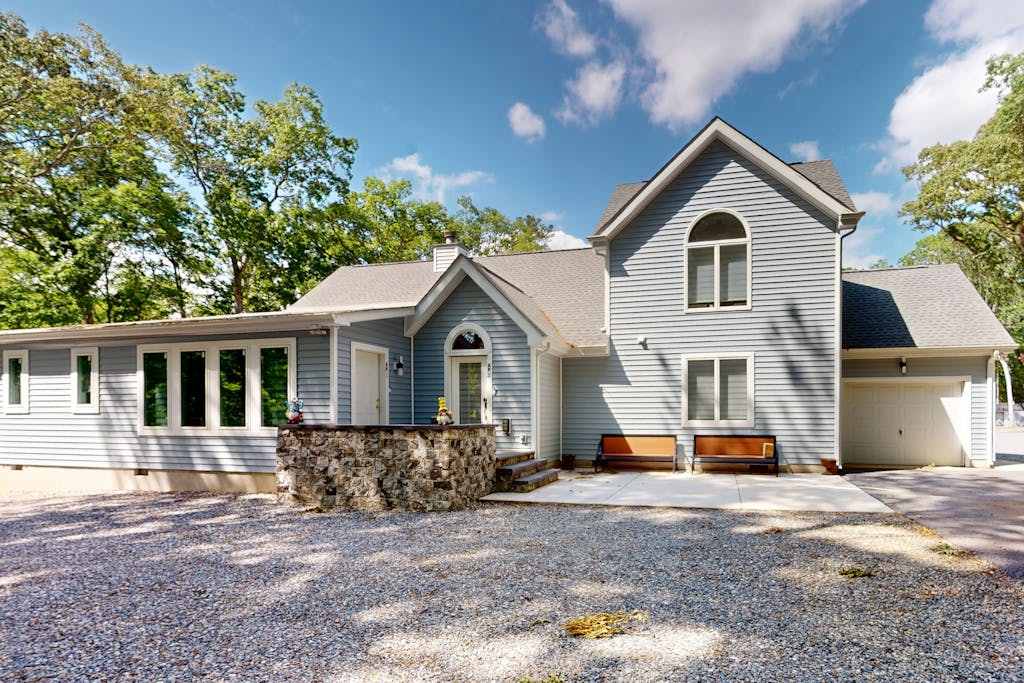 Town of Lewes Spacious Multi Unit Newly Renovated Home