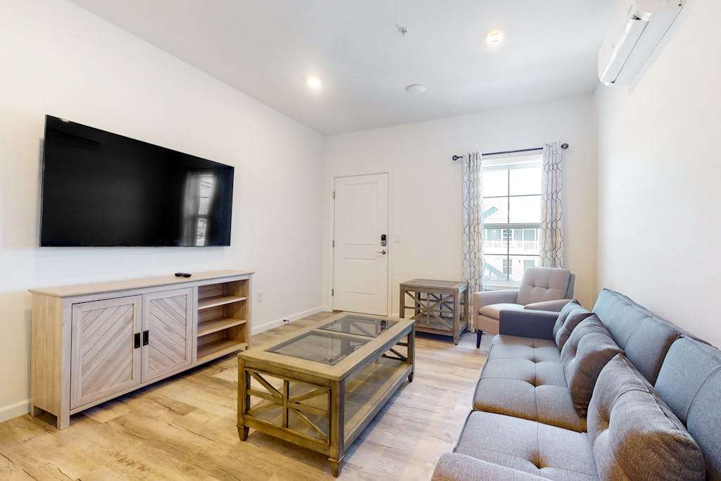 Rehoboth Beach House with washer & dryer & on site pool & foosball with golf nearby