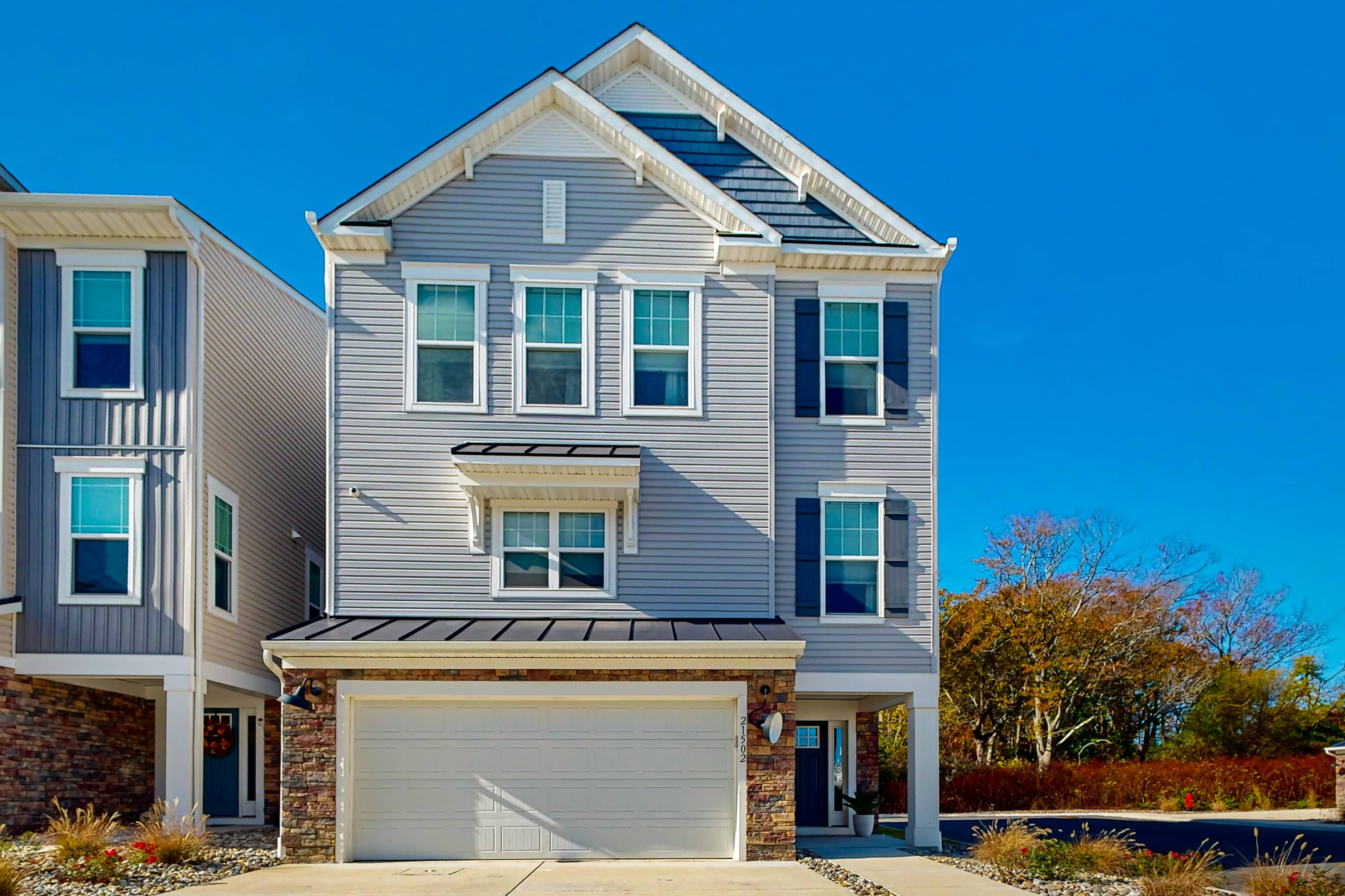 Luxurious Oyster House Village retreat near golf beach & boardwalk