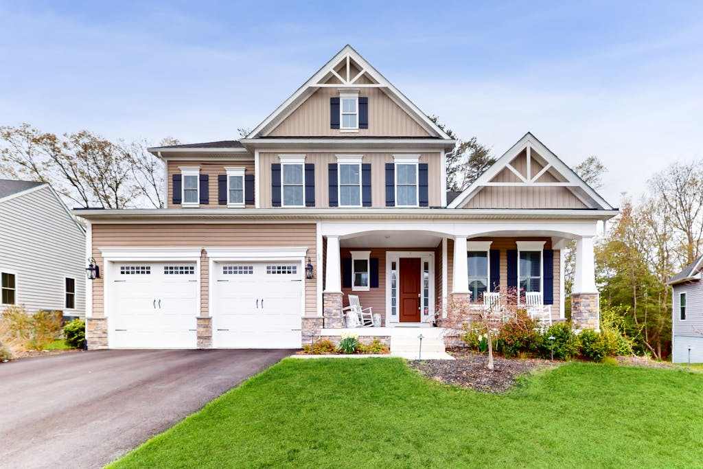 Upgraded home with pools sports courts bikes chefs kitchen firepit & gym
