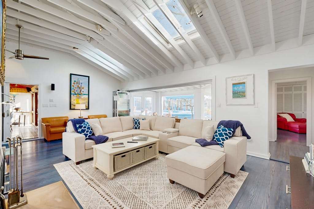 Rehoboth Beach Retreat w/private pool
