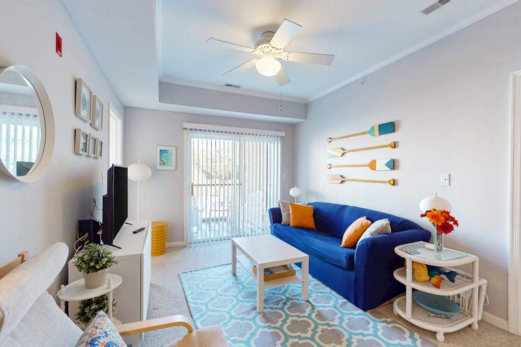 Captiva S&s at Eagles L&ing condo with community pools tennis & pickleball court