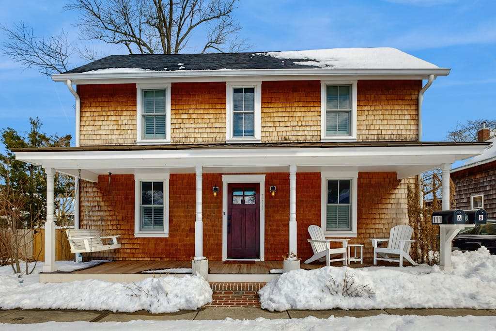 Town of Lewes Duplex washer & dryereck close to beach & restaurants