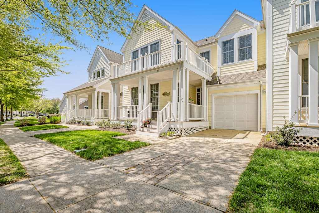Bear Trap Dunes dog friendly townhouse with tennis court fireplace & basketball