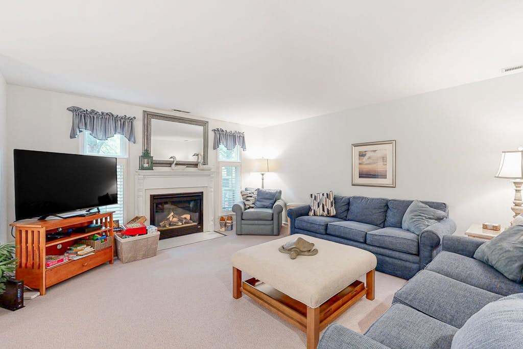 Sea Colony Tennis townhouse with tennis court sauna & pool