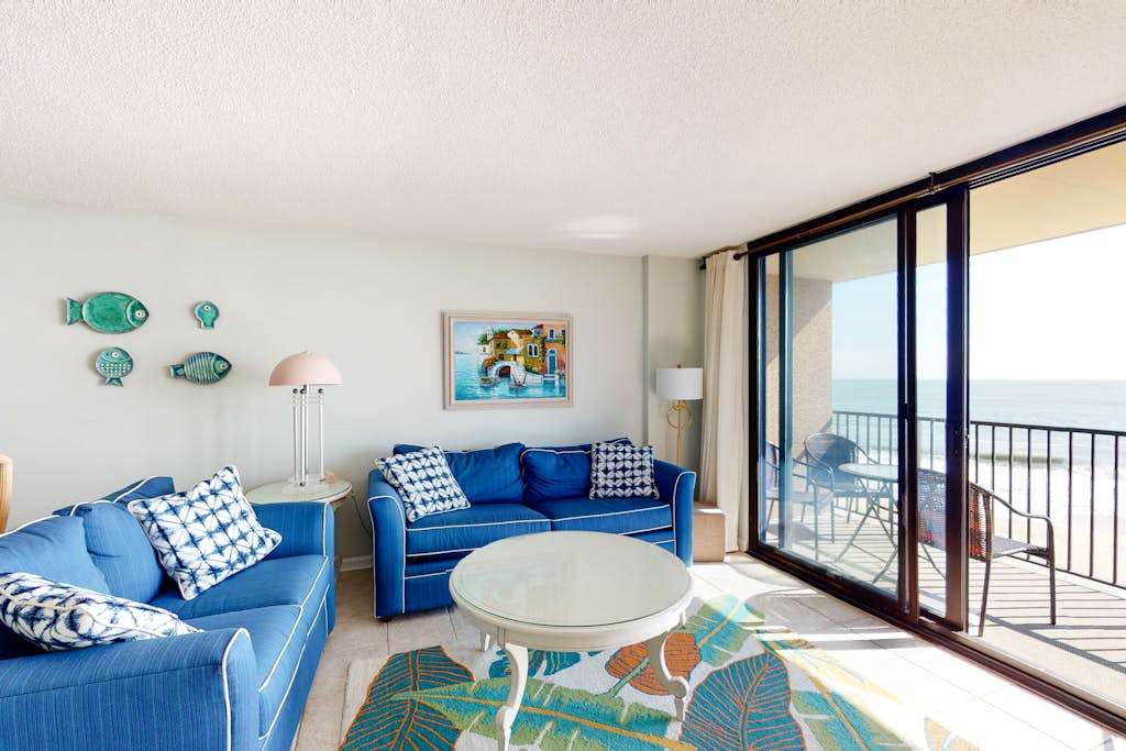 Sea Colony Ocean 7th floor condo with gym balcony & tennis court