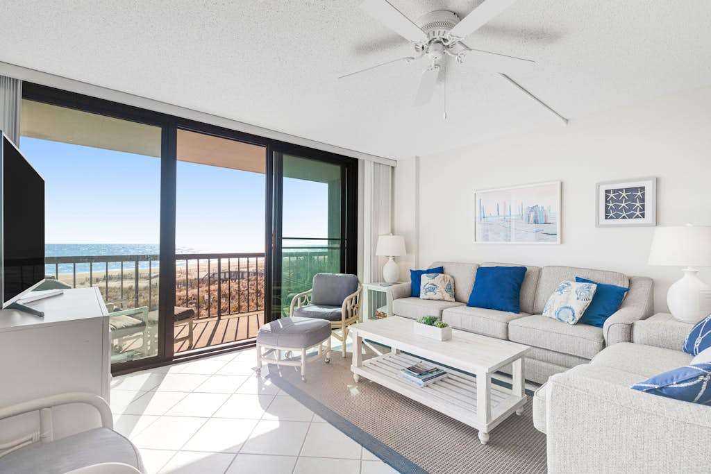 Sea Colony Ocean 3rd floor condo with shared sauna elevator & gym