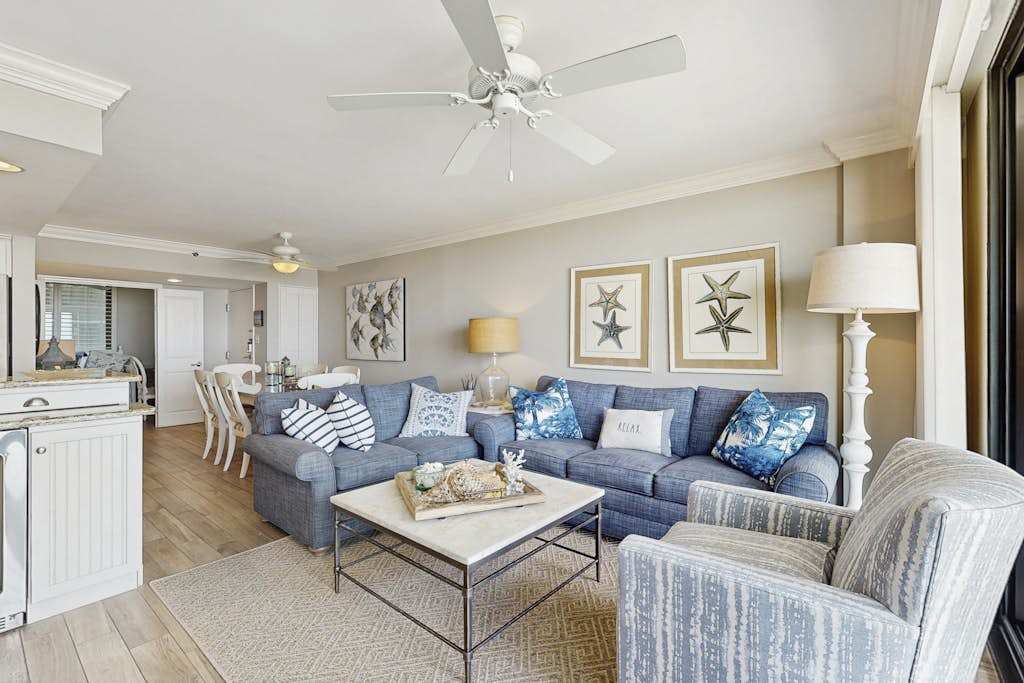Sea Colony Ocean 4th floor condo with free WiFi balcony & basketball court