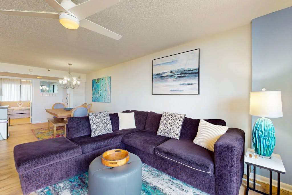 Sea Colony Ocean 1st floor condo with shared sauna basketball court & elevator