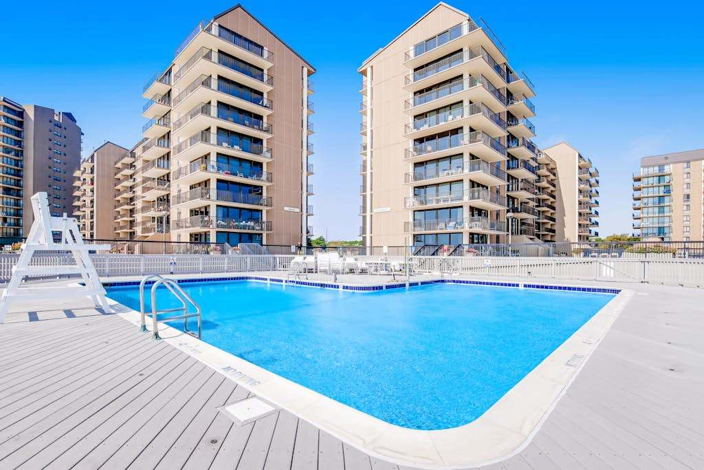 Sea Colony Ocean 5th floor condo with amazing views pool sauna & balcony