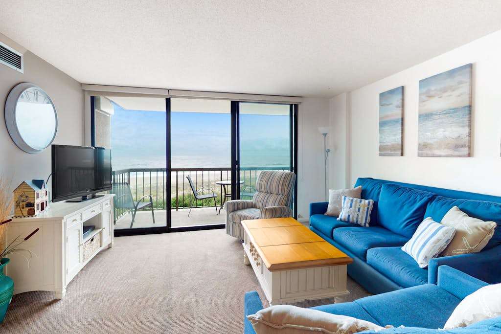 Sea Colony Ocean 3rd floor condo with pool tennis court & elevator