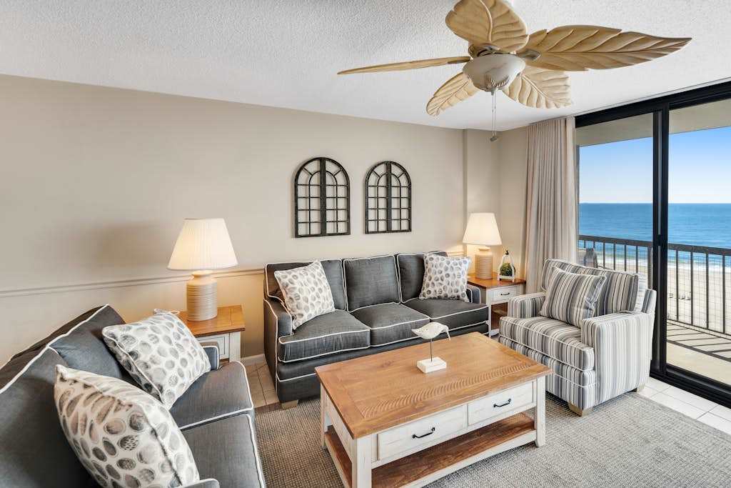 Sea Colony Ocean 6th floor condo with balcony pool hot tub & ocean view